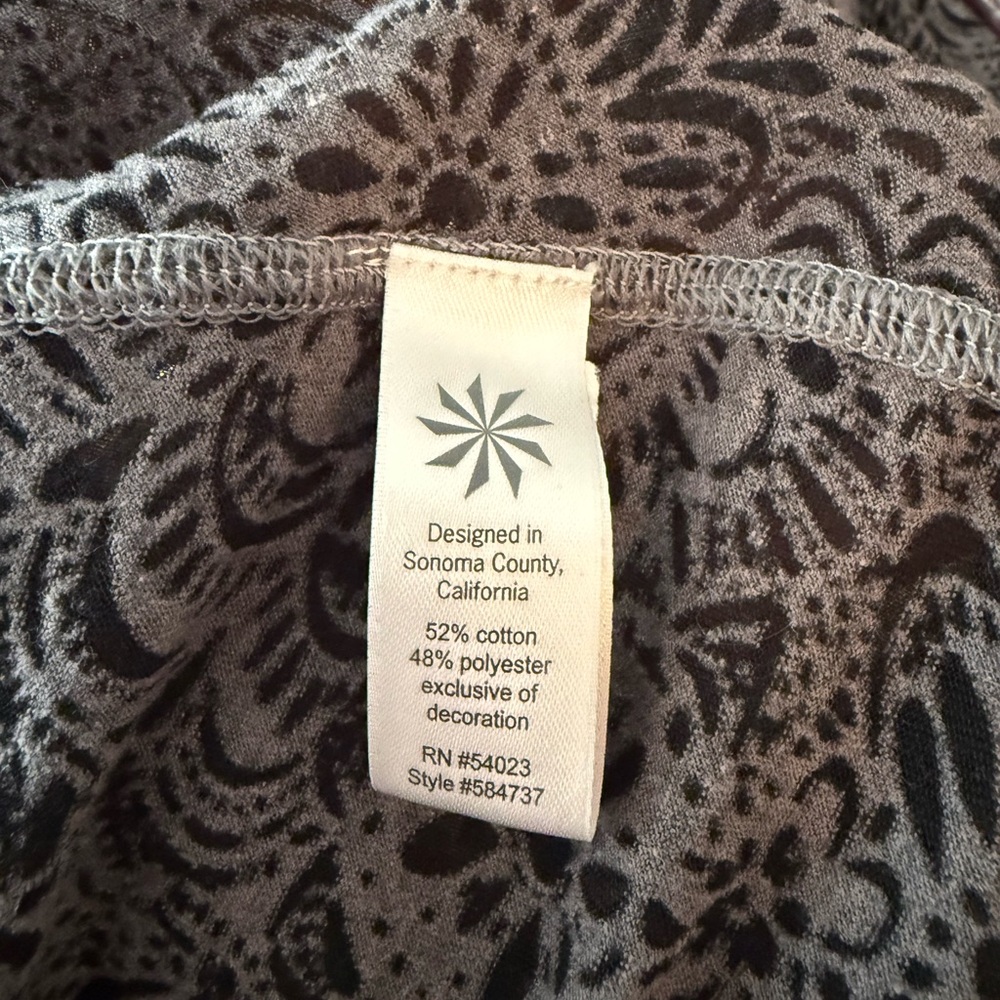 Athleta Sheer Black and Gray Patterned lightweight Hoodie - Picture 6 of 9